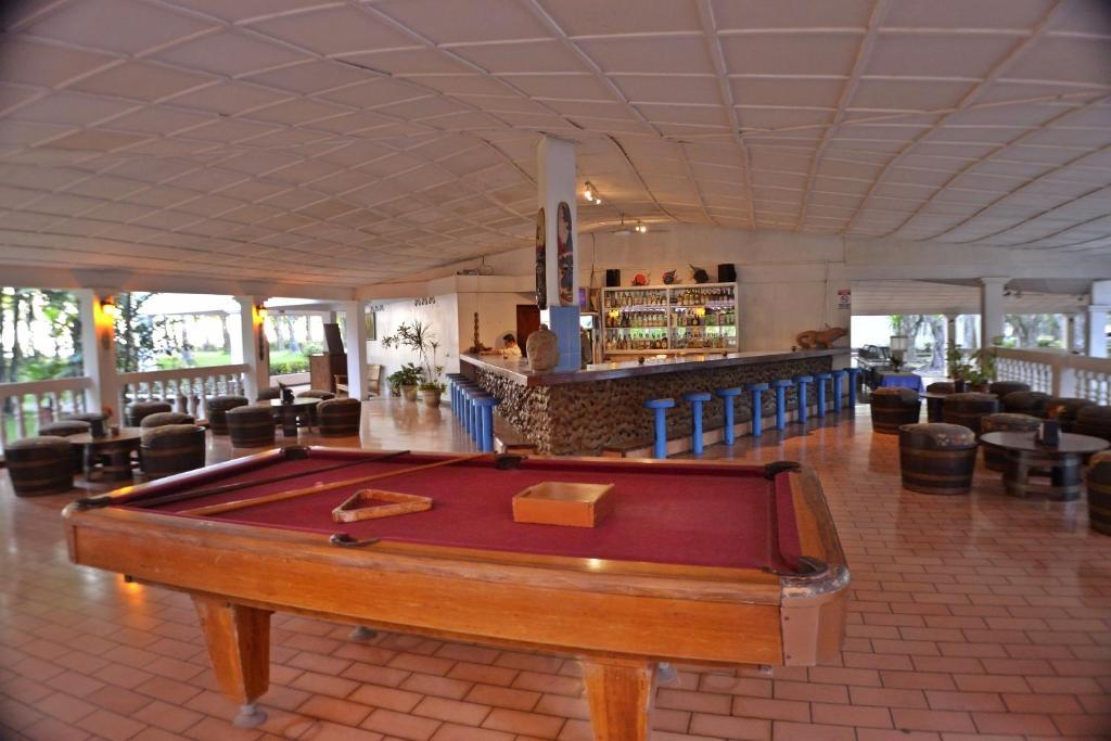 Hotel La Isla Parrita Eksteriør billede