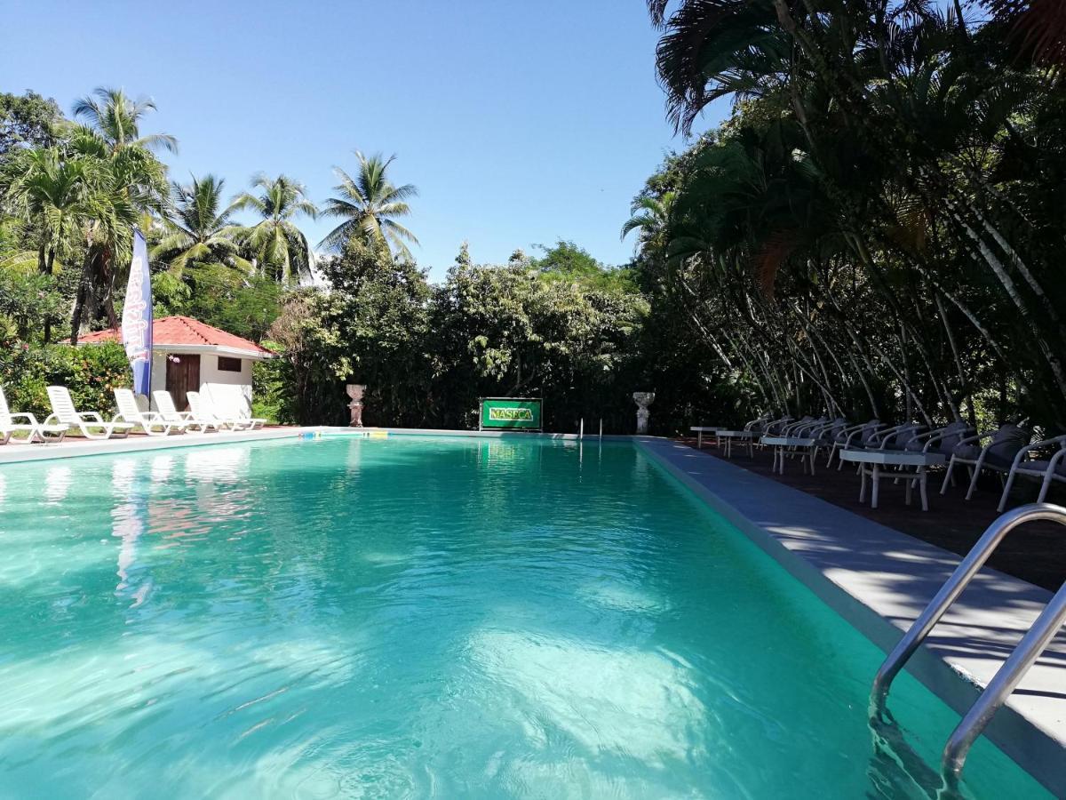 Hotel La Isla Parrita Eksteriør billede